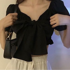 NWT yesstyle magimomo puff sleeve front bow cropped blouse black